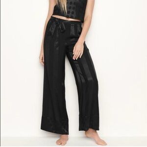 Victoria’s Secret Black Satin Wide Leg Lounge Pants Size Large NEW